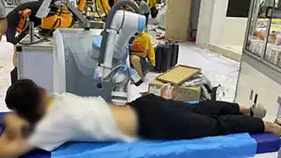 国产协作机器人公司新推出按摩机器人，按摩师要下岗了吗？